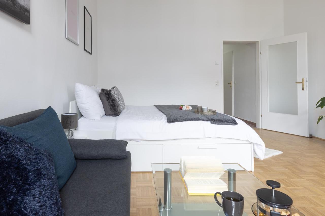 Yeshello Vienna Central Station Apartment Esterno foto