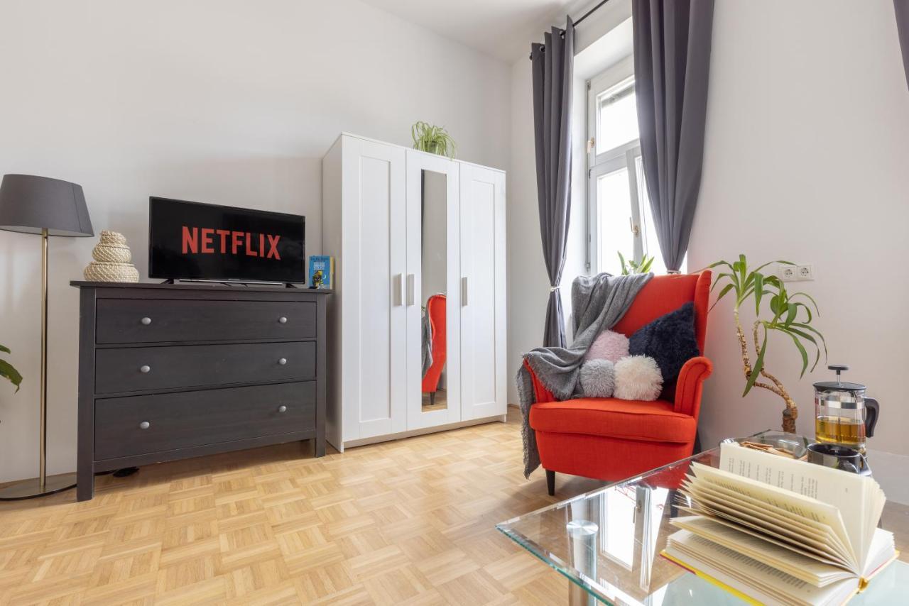 Yeshello Vienna Central Station Apartment Esterno foto