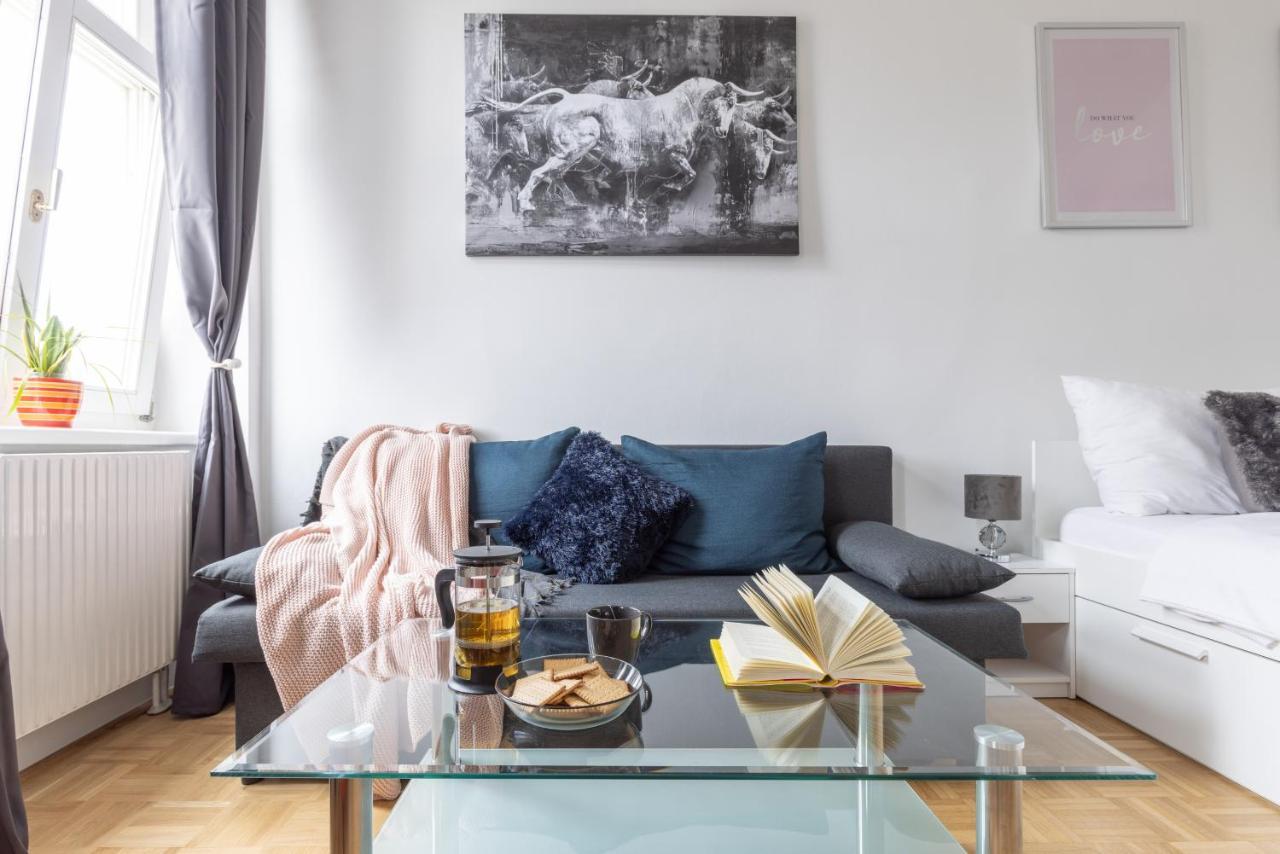 Yeshello Vienna Central Station Apartment Esterno foto