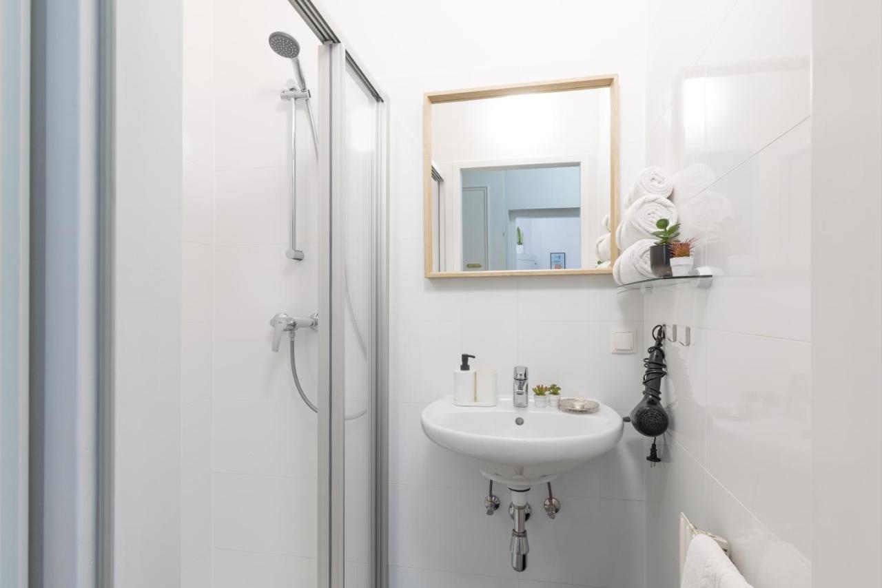 Yeshello Vienna Central Station Apartment Esterno foto